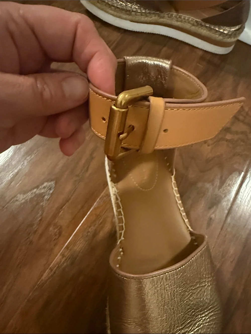 See By Chloe chic metallic
